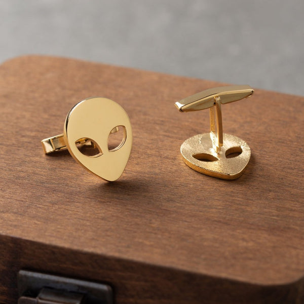 Alien Cufflinks by Artsy Store