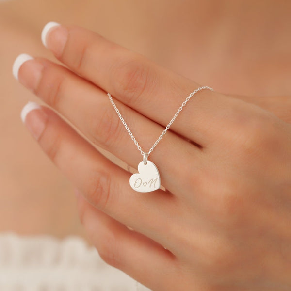 Plate Side Heart Engraved Letter Love Necklace